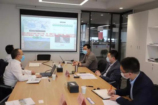 中白航天高新技術(shù)產(chǎn)業(yè)研發(fā)中心到訪能源金貿(mào)區(qū)，共商新興能源技術(shù)研發(fā)新藍(lán)圖